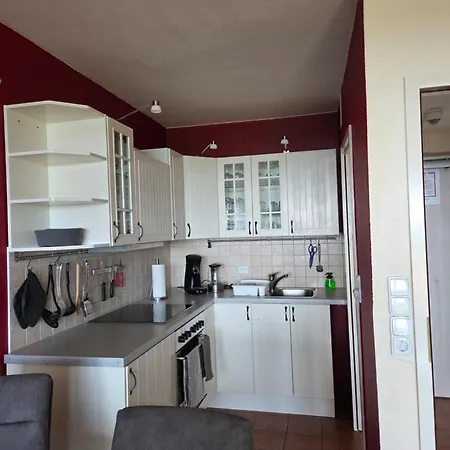 354 Mit Schwimmbad Apartment